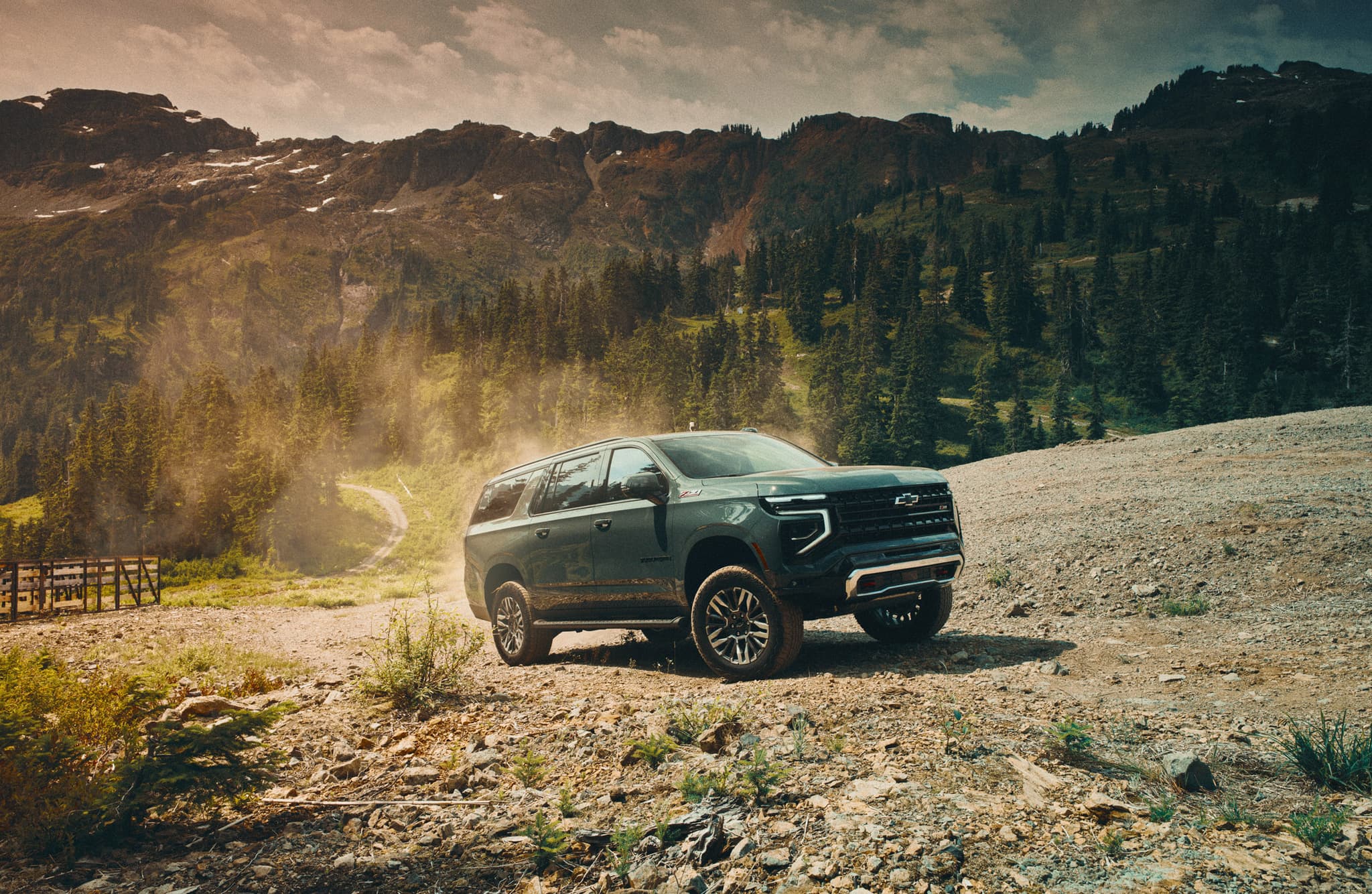 chevy suburban and tahoe 5